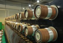 В Дагестане запустят производство сверхтонкой стеклонити и технических тканей