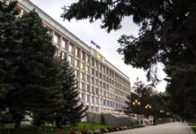 Мэрия Махачкалы запросила проверку повышения цен на проезд в маршрутках