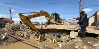 В Махачкале продолжается расчистка русла реки Черкес-Озень