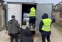 Городские службы Махачкалы обеспечивают адресную помощь жителям в зонах подтопления