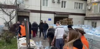 Северная Осетия направила в Махачкалу гуманитарную миссию для помощи после потопа
