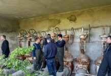 Министр строительства Дагестана проверил ситуацию с водоснабжением в селе Карабудахкент