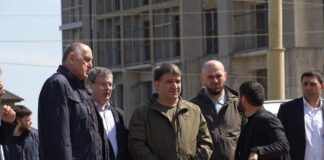 Джамбулат Салавов посетил подстанцию 110 кВ «Приморская»