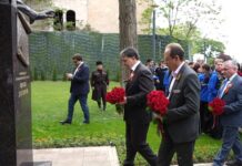 Торжественно открыт бюст композитора Наби Дагирова