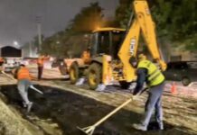 В Махачкале устраняют дефекты дорог на улице Хаджи Булача