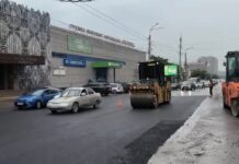 В Махачкале обновили покрытие проспекта Петра I