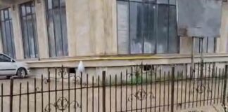 Паводки размыли основание КОР на улице Московской в Махачкале
