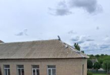 Дагестанские специалисты восстановили кровлю школы в подшефном Михайловском районе