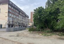 В Махачкале продолжается демонтаж незаконно установленных объектов