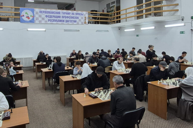 Молодые таланты и опытные мастера