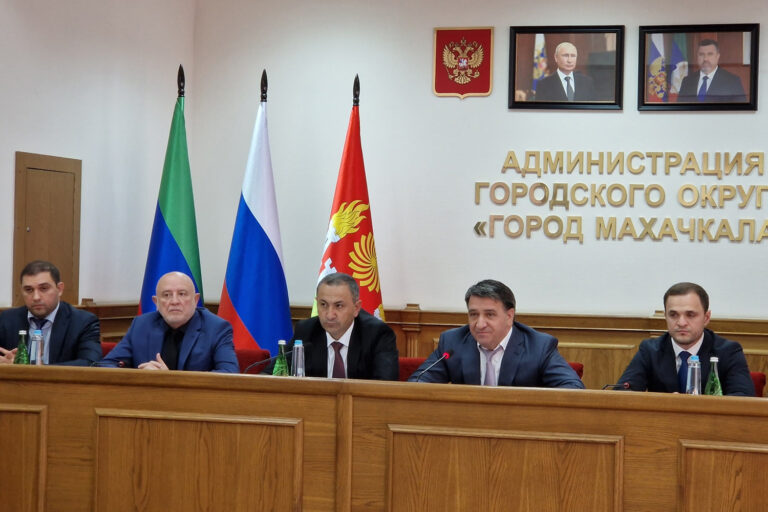 Депутаты Махачкалы приняли ряд решений