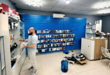 В Махачкале в ходе рейдов на рынках и улицах города выявили нелегальных предпринимателей