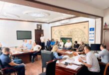 В Махачкале управляющие компании призвали легализовать сотрудников ЖКХ и не занижать зарплаты