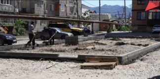 Во дворе на улице Дагестанской в Махачкале началось благоустройство по нацпроекту
