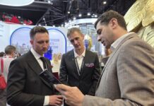 Сервиз и Коран со стенда Дагестана на ПМЭФ-2026 стоят чуть более 3 млн рублей