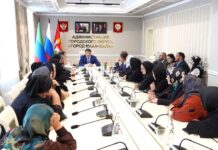Джамбулат Салавов провел рабочую встречу с родственниками погибших военнослужащих СВО