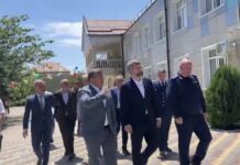 Магомед Рамазанов посетил детский дом №7 в Избербаше в День защиты детей