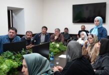 Власти Махачкалы провели встречу с жильцами улиц Айвазовского и Перова