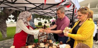 В Махачкале на улице Пушкина открылась большая праздничная ярмарка