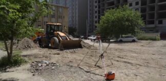 Двор на улице Каримова в Махачкале проходит полную модернизацию