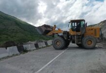В Дагестане продолжаются масштабные работы по содержанию и благоустройству дорожной сети