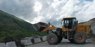 В Дагестане продолжаются масштабные работы по содержанию и благоустройству дорожной сети