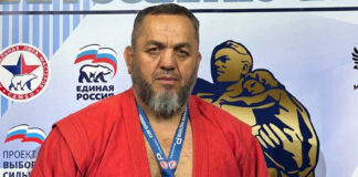 Ветеран-универсал вновь победил на чемпионате России по самбо