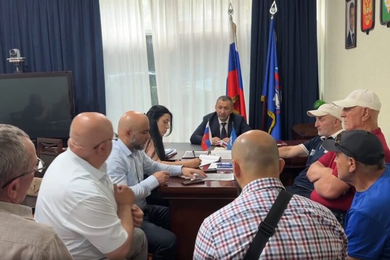 Открылась декада приема граждан