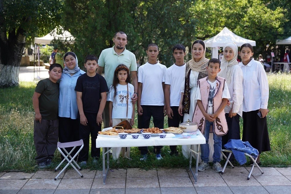В Махачкале прошел фестиваль сообщества «Родные-Любимые» Движения Первых
