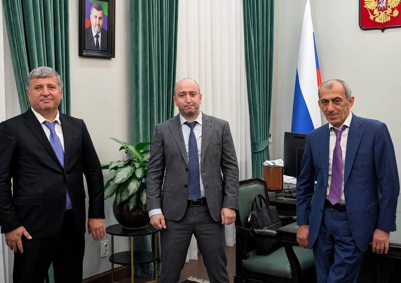 Минфину Дагестана представили нового руководителя Заура Имранова
