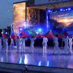 В Махачкале День Конституции Дагестана отметили масштабным концертом и грандиозным салютом