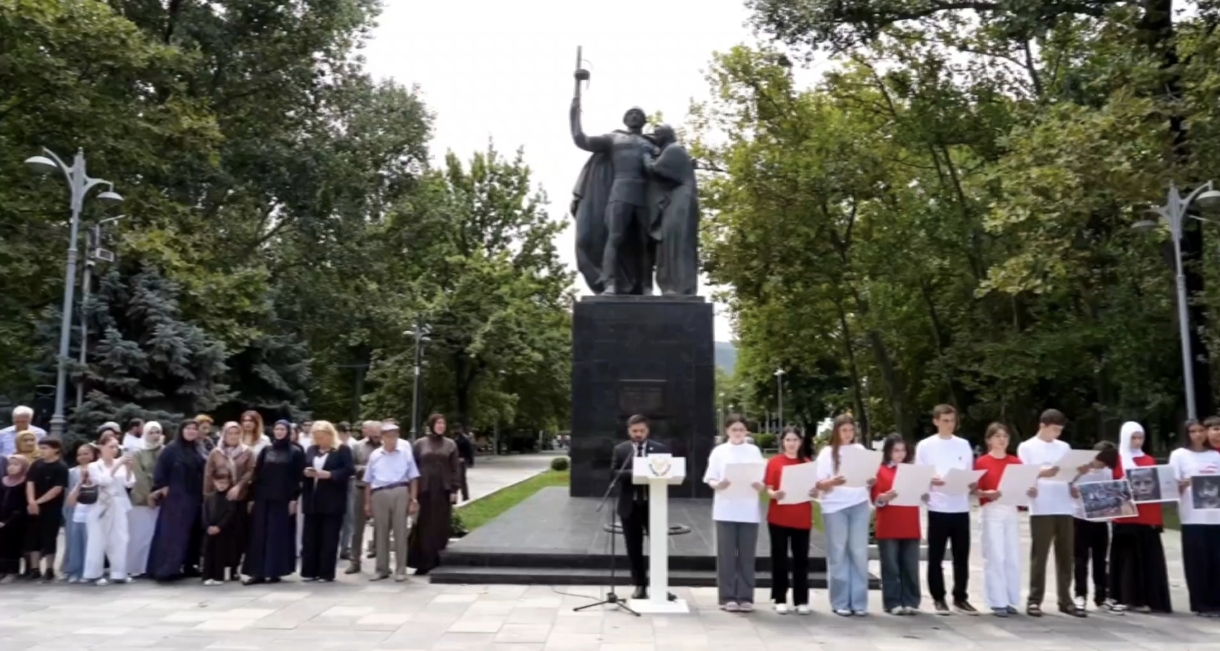 В Махачкале прошла акция ко Дню памяти детей – жертв войны