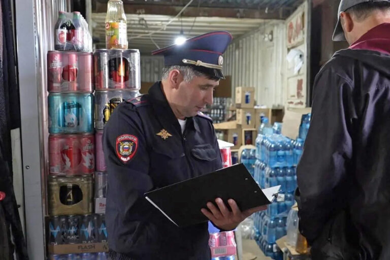 Бизнес выходит из тени