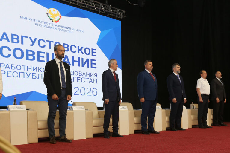 «Главный человек – учитель»