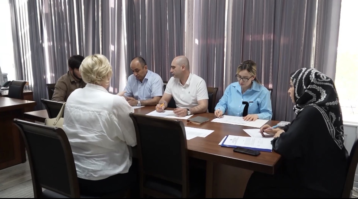 В мэрии Махачкалы предпринимателям из сферы косметологии дали две недели на вывод бизнеса из тени