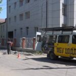 В Махачкале приводят в соответствие с требованиями безопасности дороги у школ и детских учреждений