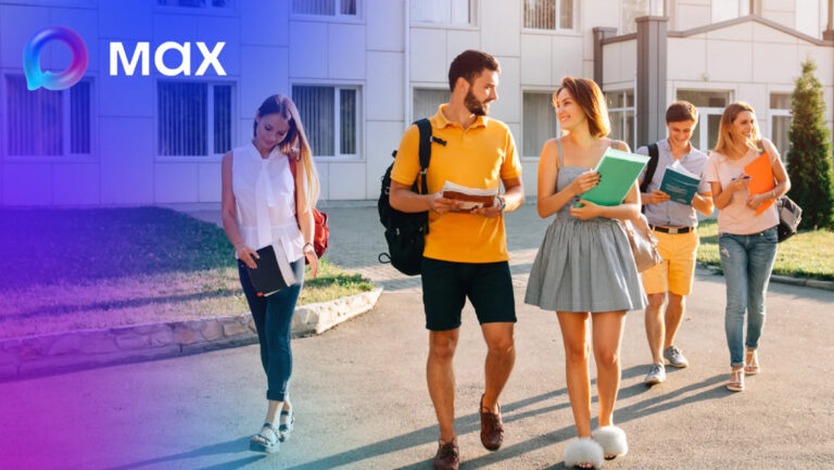Первокурсники получат доступ к официальным учебным ресурсам в MAX