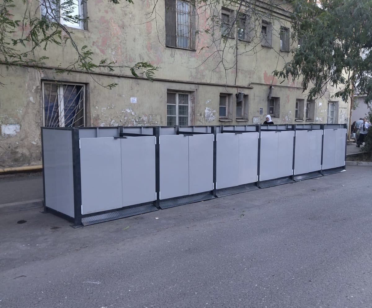 В Махачкале обновляют контейнерный парк