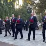 В Махачкале почтили память Магомедали Магомедова и Расула Гамзатова