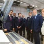 Фёдор Щукин и руководитель Росавиации Дмитрий Ядров посетили завод «Азимут» в Махачкале